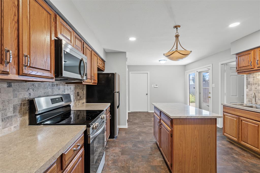 Fort Worth, Texas 76132, United States, 2 Bedrooms Bedrooms, ,2 BathroomsBathrooms,Residential,Active,163788