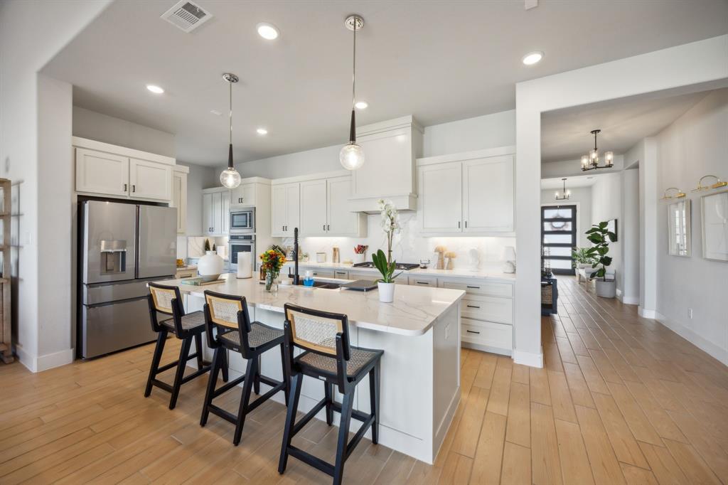 121 Calmwater Cove