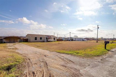 A home in Godley