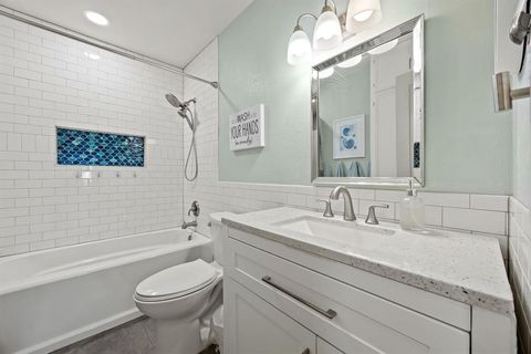 Tiny photo for 319 S Jackson Avenue, Justin, TX 76247 (MLS # 21156827)