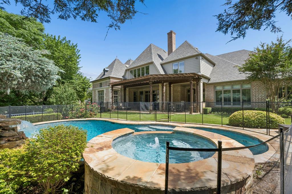 Glen Abbey - Residential