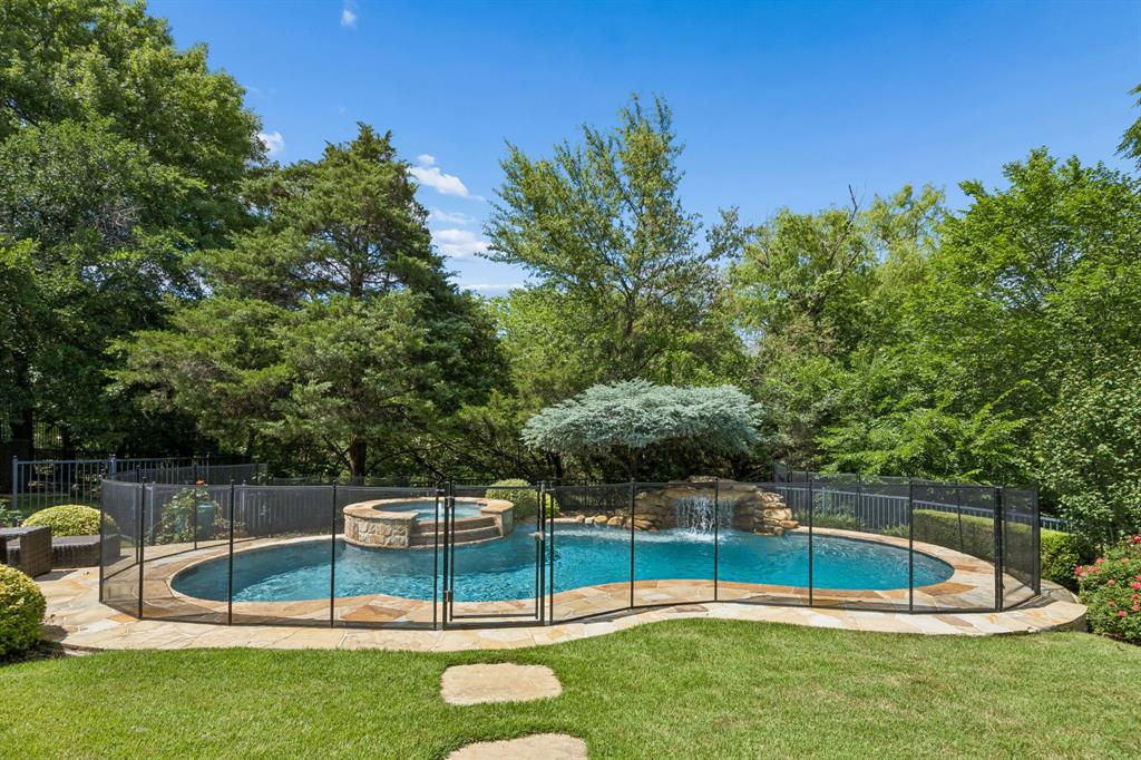 Glen Abbey - Residential