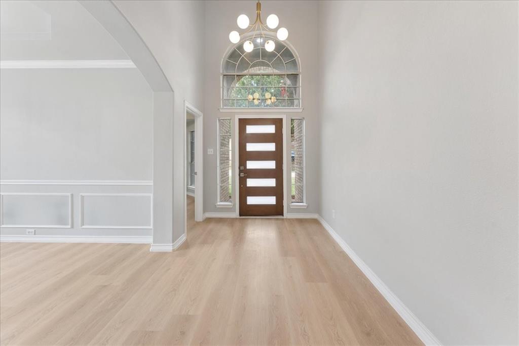 1305 Vistawood Drive