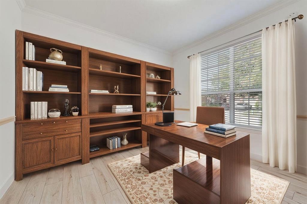 2640 Lake Ridge Drive