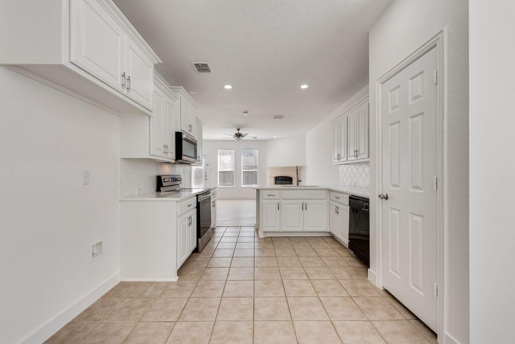 2640 Lake Ridge Drive