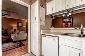 Preston Oaks Crossing Condos 01 & 02 - Residential