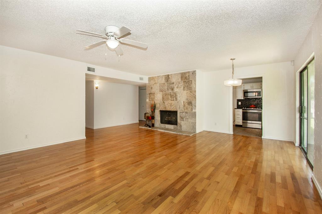 2913 Monarch Drive