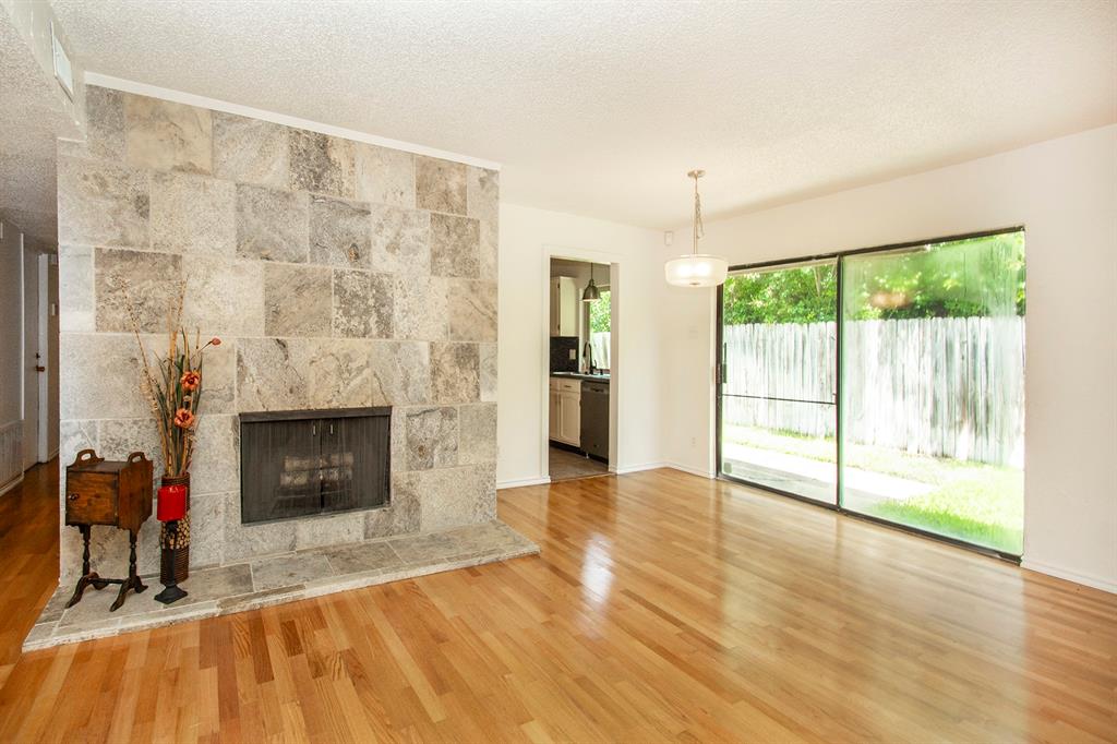 2913 Monarch Drive