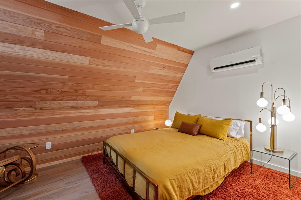 Point La Vista - Residential