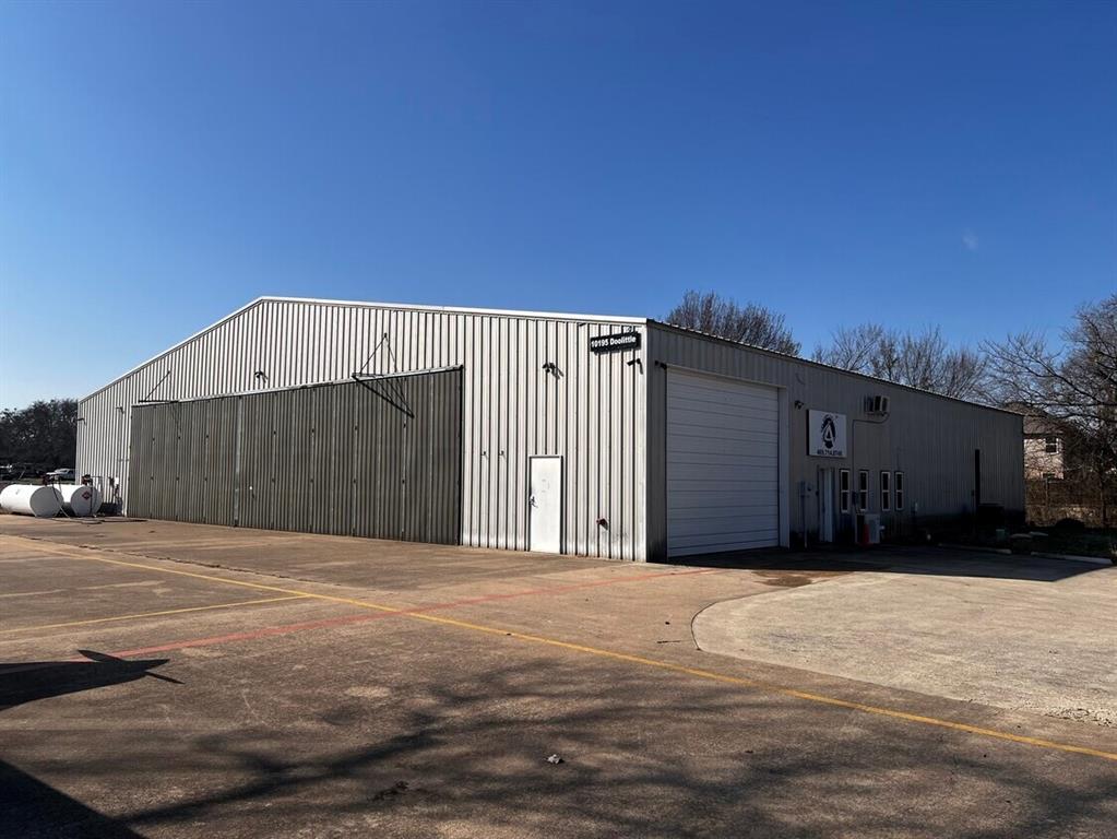 Aero Country Airport - Residential