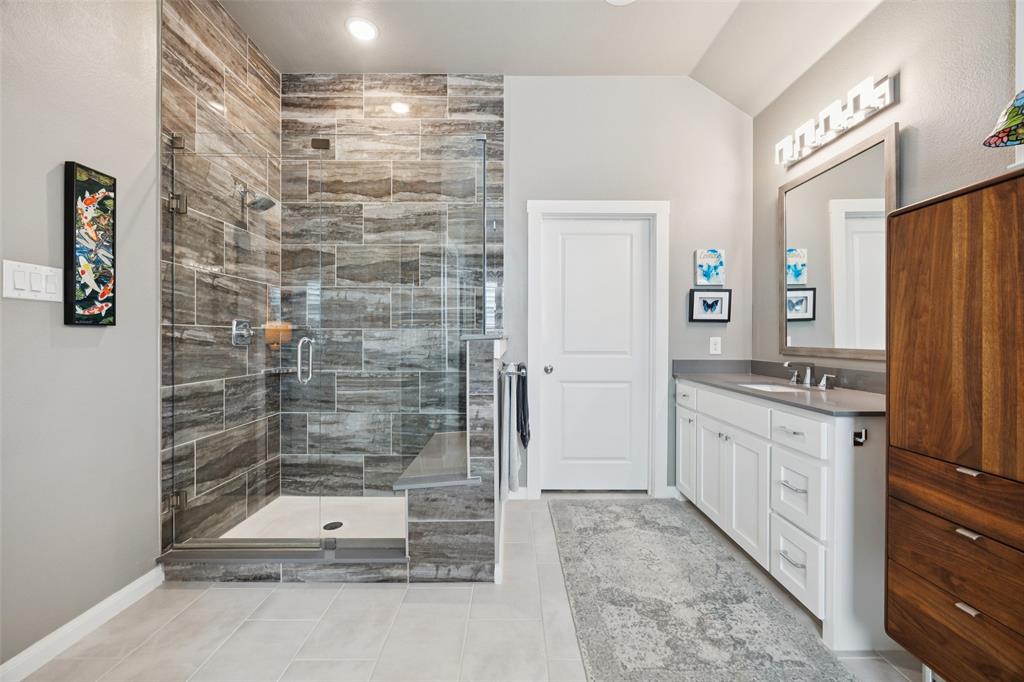 Villas of Southgate Ph 1 - Residential