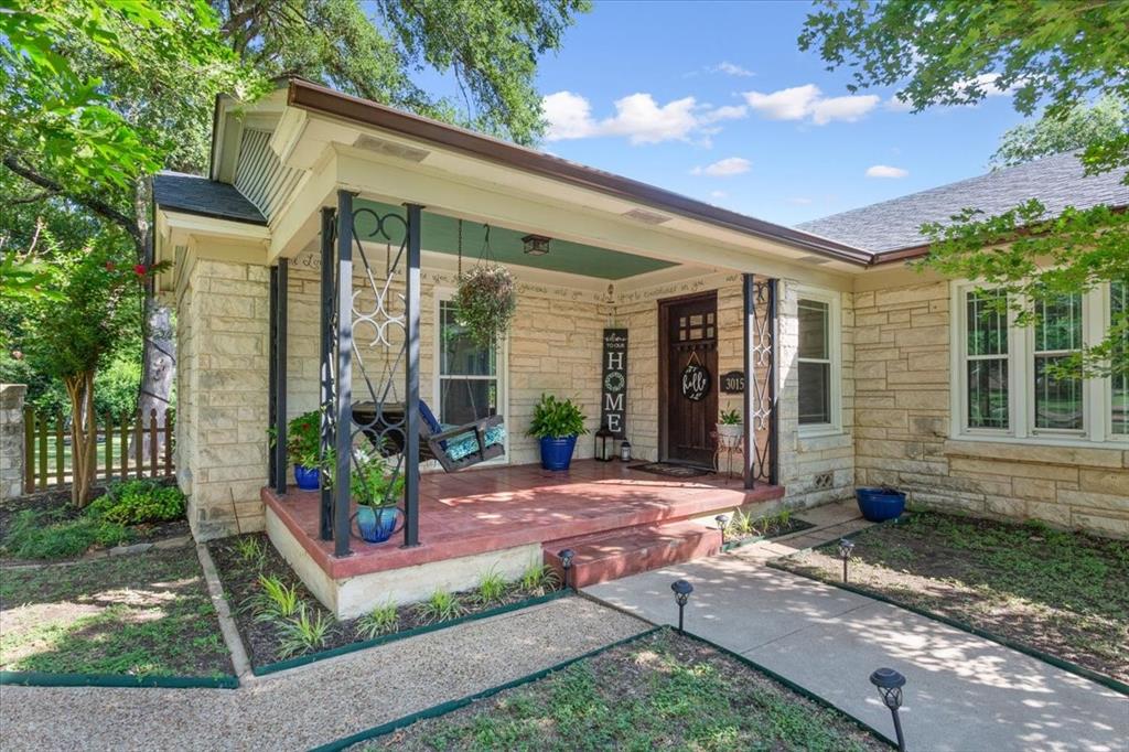 Davis E S Tr - Residential