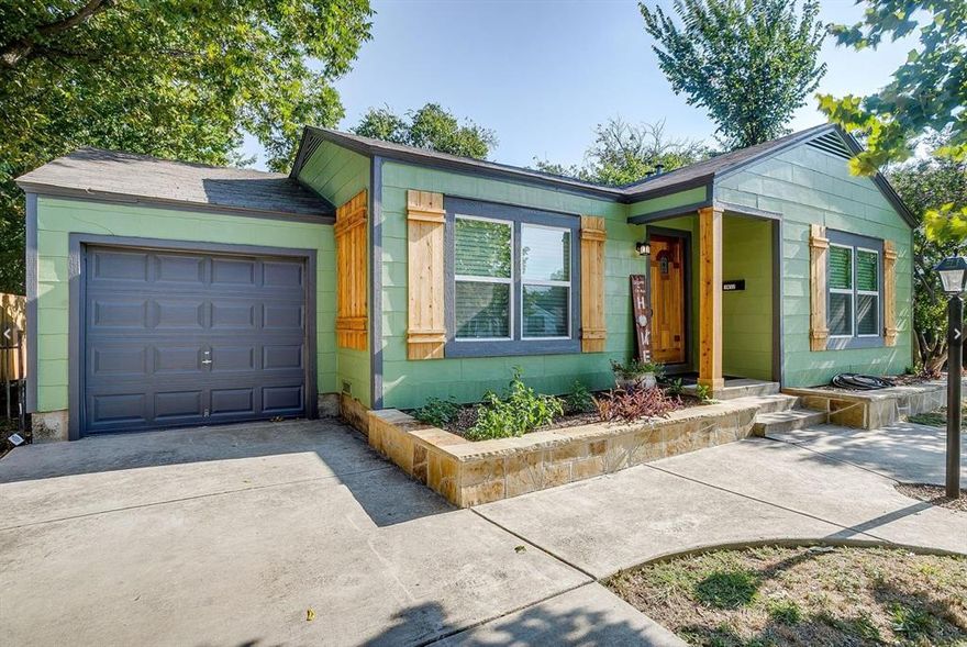 Fully Renovated 3BR, 2BA in Prime Location!Completely updated inside and out, this move-in-ready home features modern finishes, updated appliances, remodeled baths, and new flooring. Open concept, kitchen with nice large living area,Enjoy a spacious backyard with a new fence and large patio—perfect for entertaining. Located in a highly desirable neighborhood close to shopping and major freeways. Buyer to verify all information.