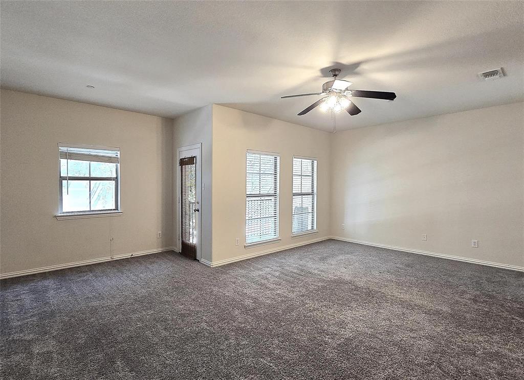 HEMMINGWAY AT CRAIG RANCH #01 - Residential