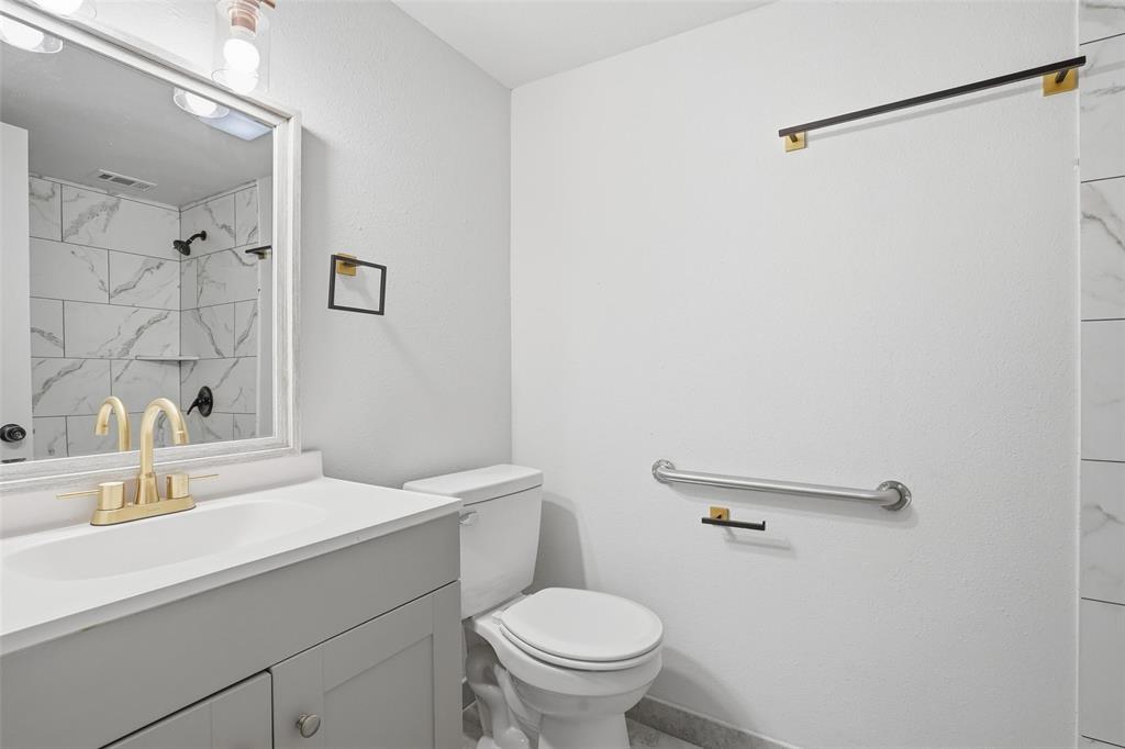 Richard 02 - Residential