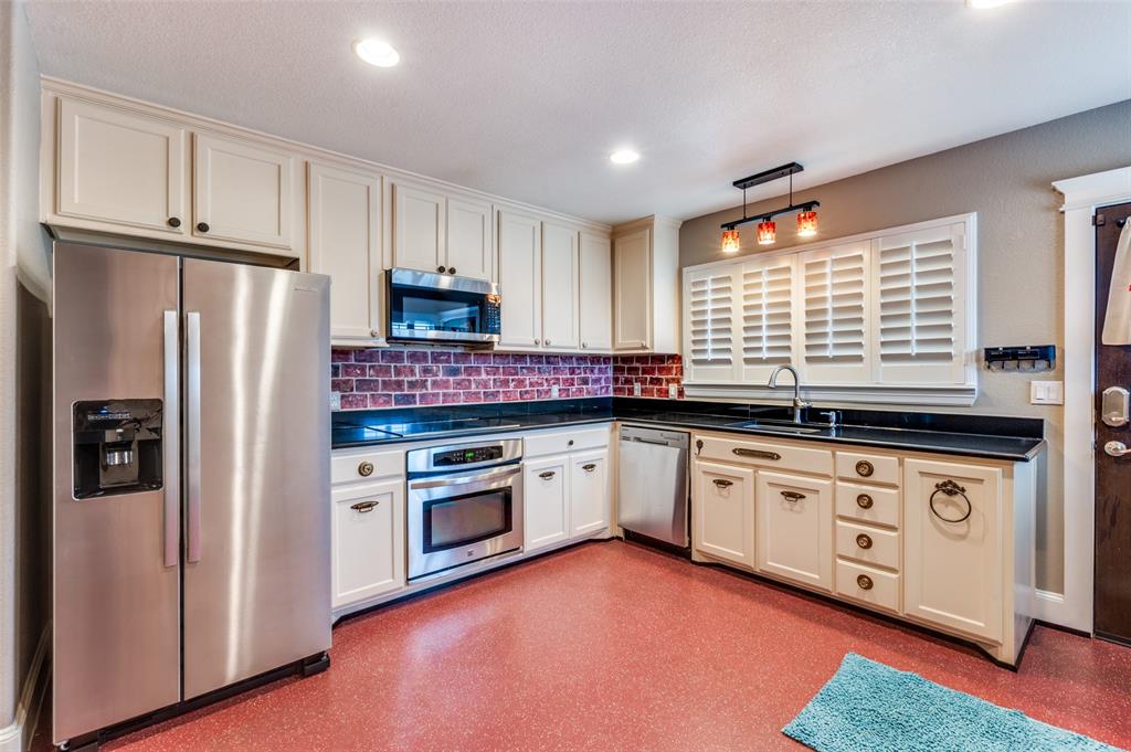 Matthews A 0688 Acres 3.98 - Residential