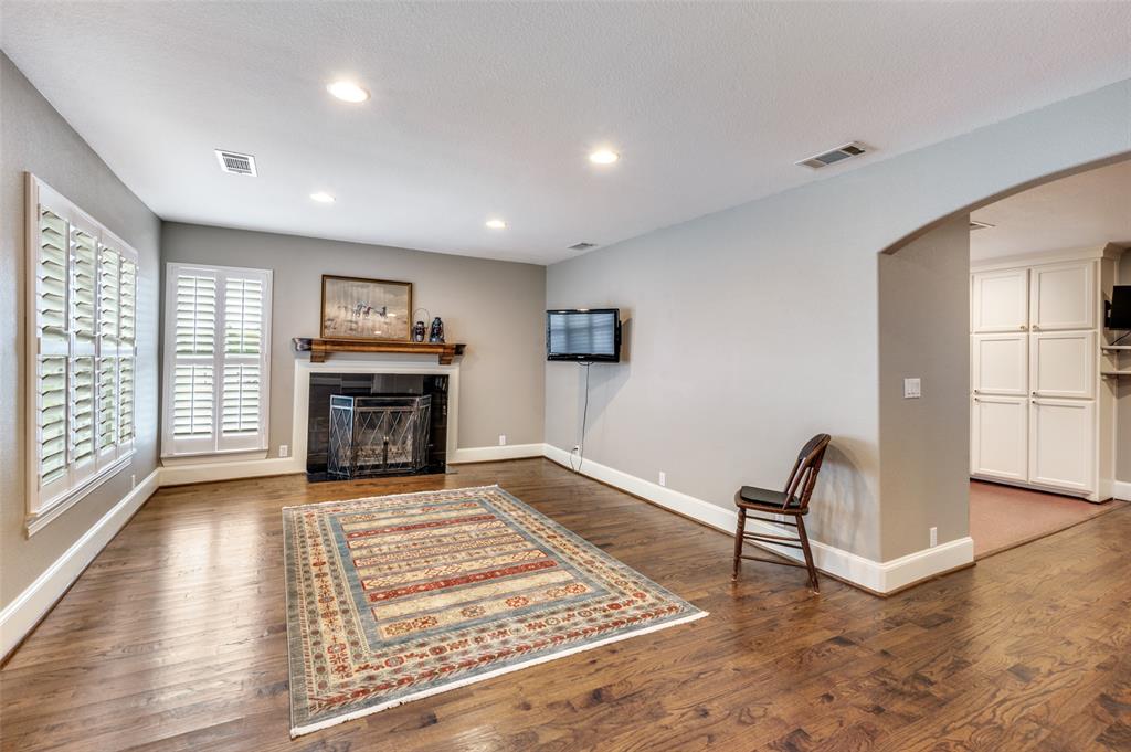 Matthews A 0688 Acres 3.98 - Residential