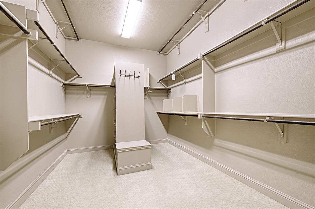 Bluffs Of Winding Creek - Residential