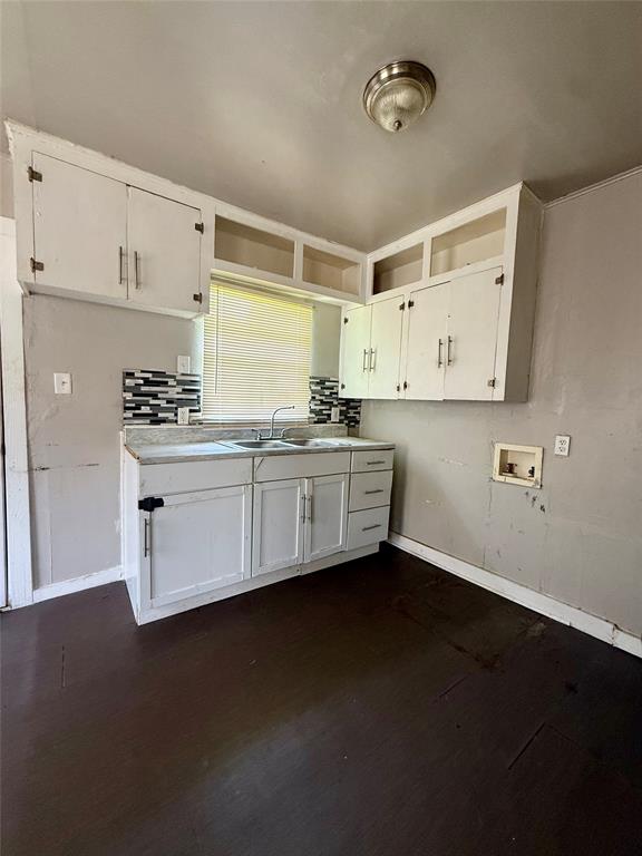 513 W 75th Street