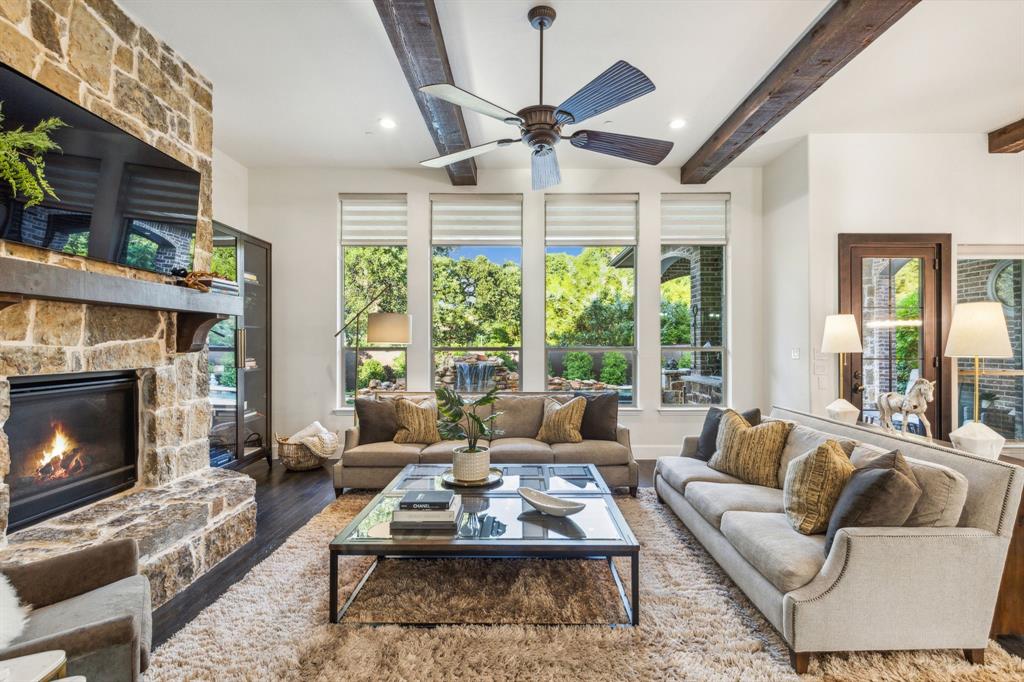 Waters Edge At Hogans Glen Ph - Residential