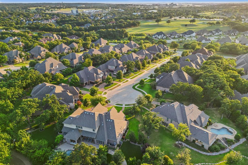 Waters Edge At Hogans Glen Ph - Residential