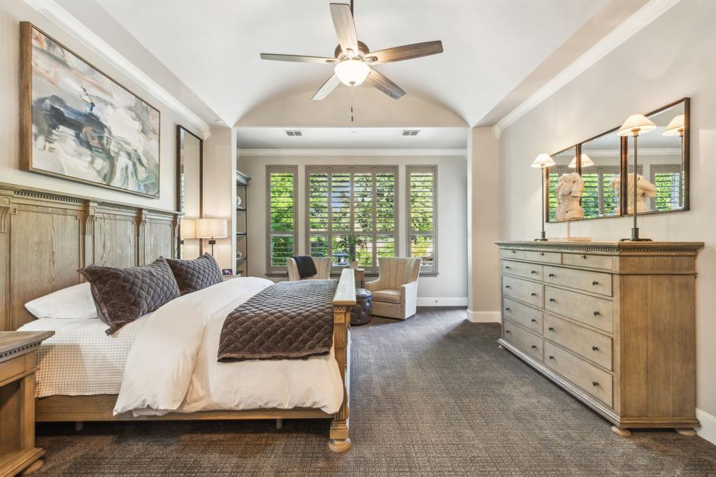 Waters Edge At Hogans Glen Ph - Residential