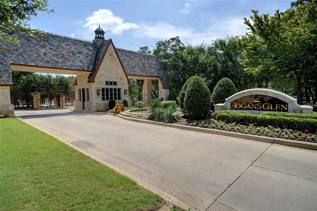 Waters Edge At Hogans Glen Ph - Residential