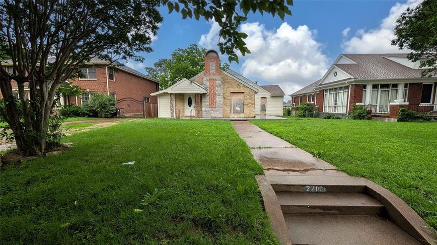 Most of the big updates have already been completed! A great investment property less than 5 miles from downtown Dallas and less than 2 miles from the Cotton Bowl stadium. Property sold as-is. Information deemed accurate but not guaranteed. Buyer to verify all information.