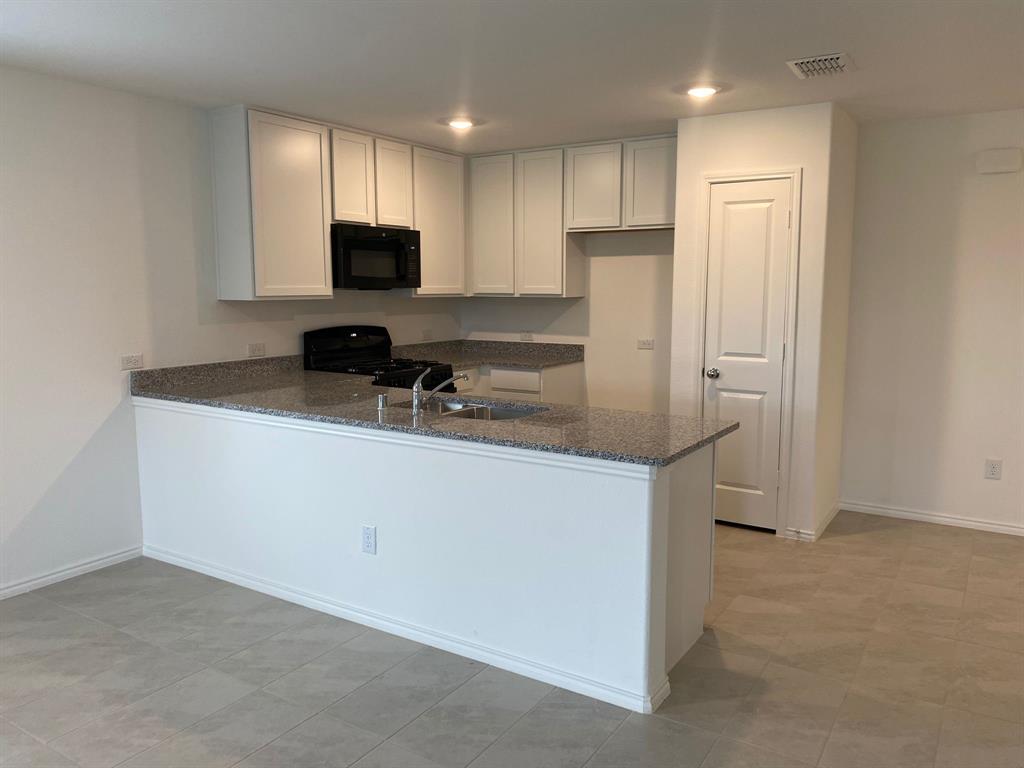 HONEY CREEK ADDITION - Residential Lease