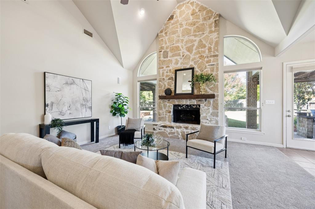 511 Mockingbird Drive