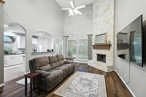 11933 Summerwind Drive Fort Worth TX 76244