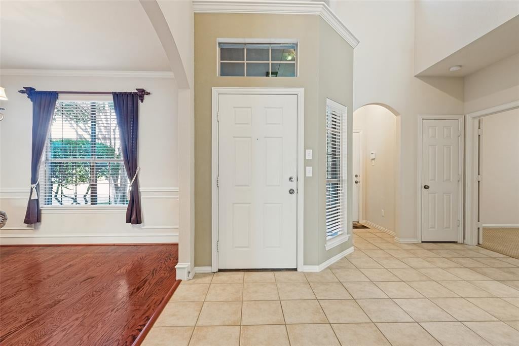 4517 Dartford Court
