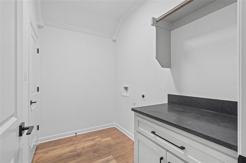 Lanzara Estates - Residential