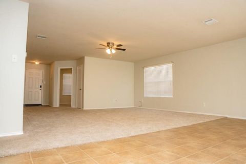 Tiny photo for 5760 Mountain Stream Trail, Fort Worth, TX 76244 (MLS # 21080940)