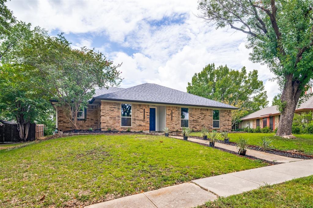 4704 La Paz Drive