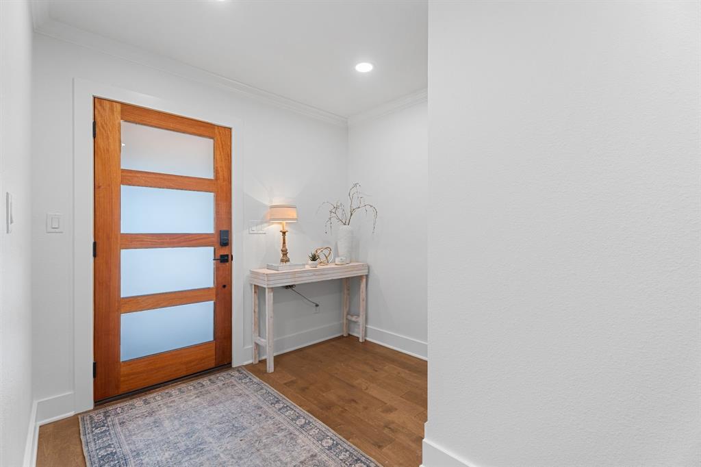 1360 S Brad Circle