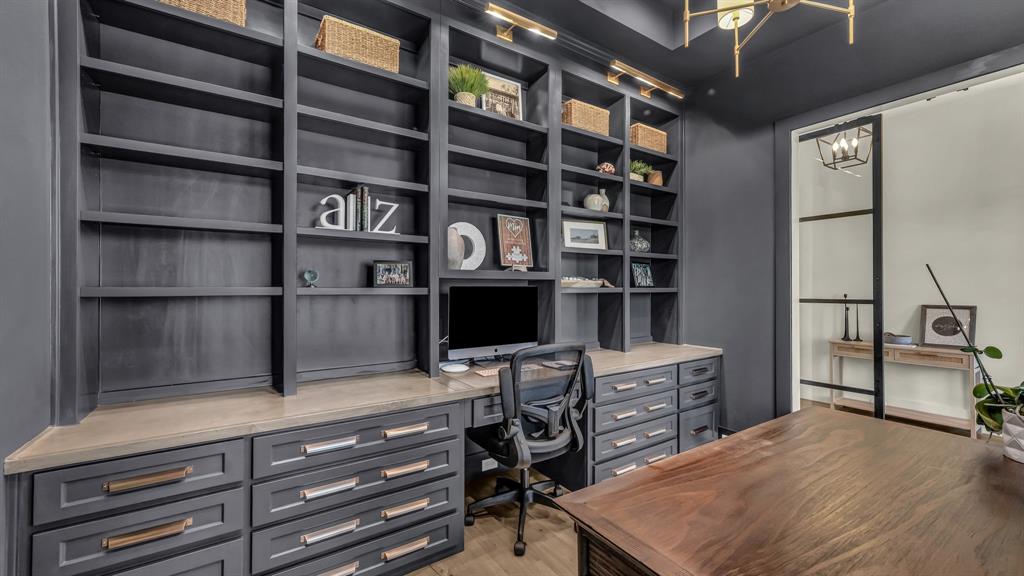 SaddleCrest Estates - Residential