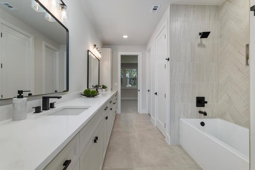 J J Freshour Surv Abs # 521 - Residential