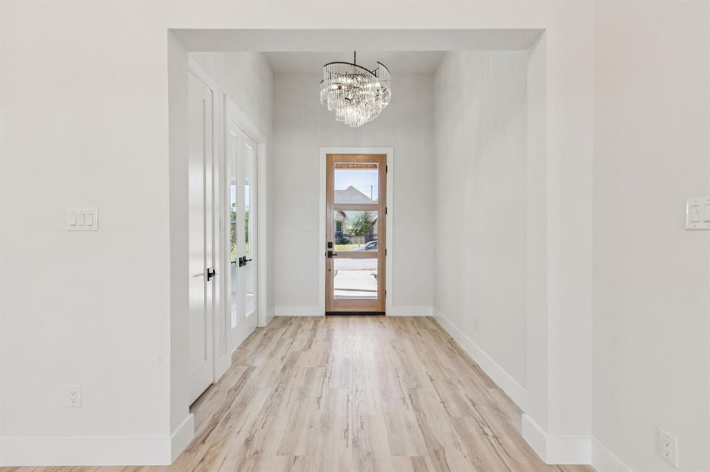 2016 Vanderbilt Drive