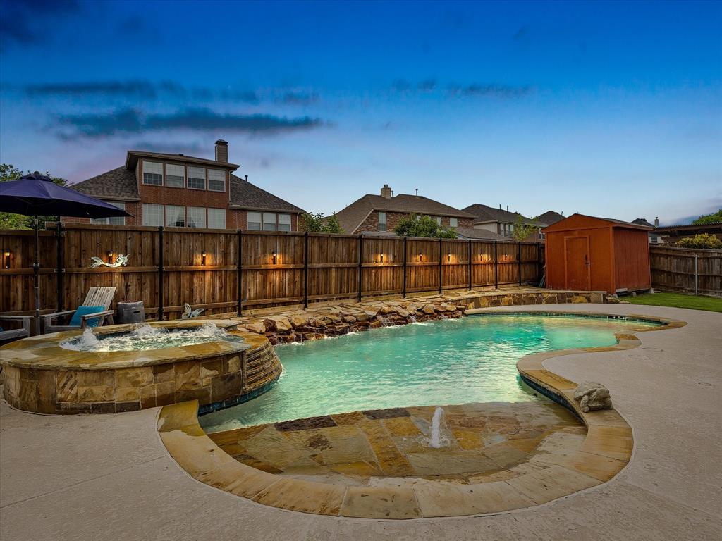 204 Leonard Way