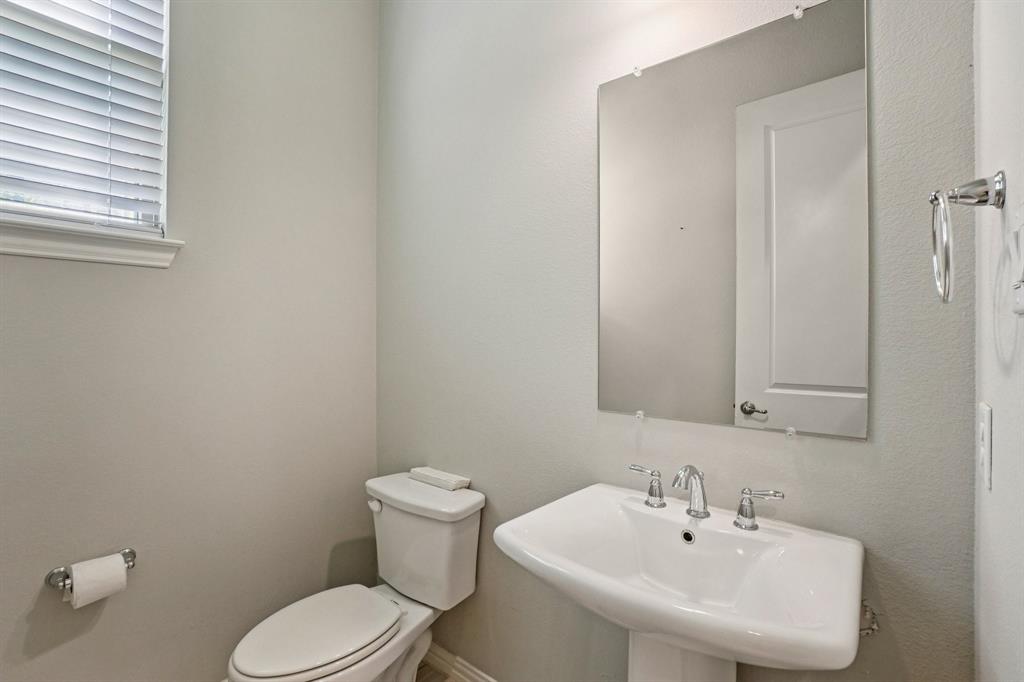 Verwood at Mercer Crossing - Residential