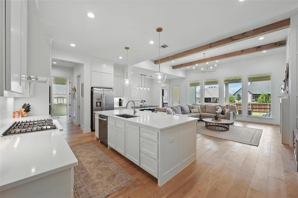 1109 Mountain View Drive