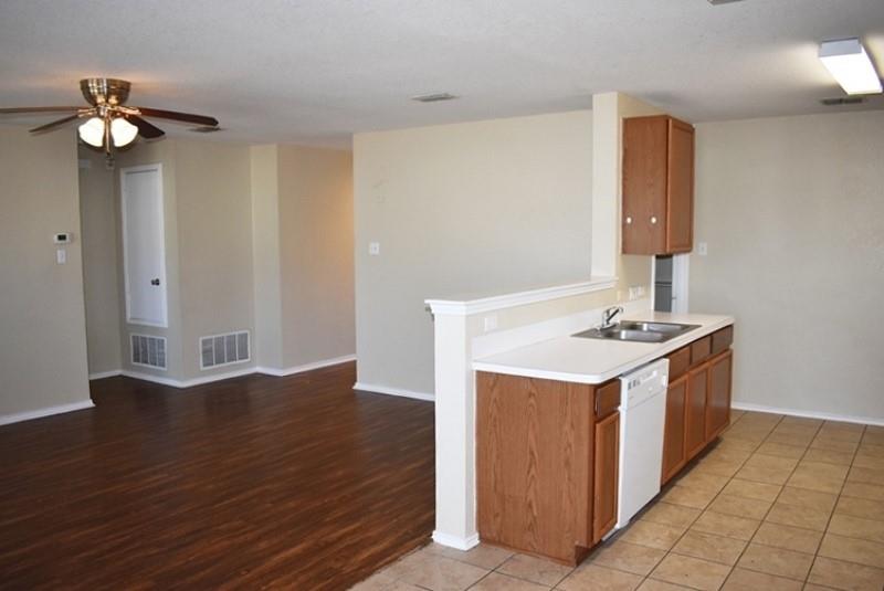 Kingspoint - Residential Lease