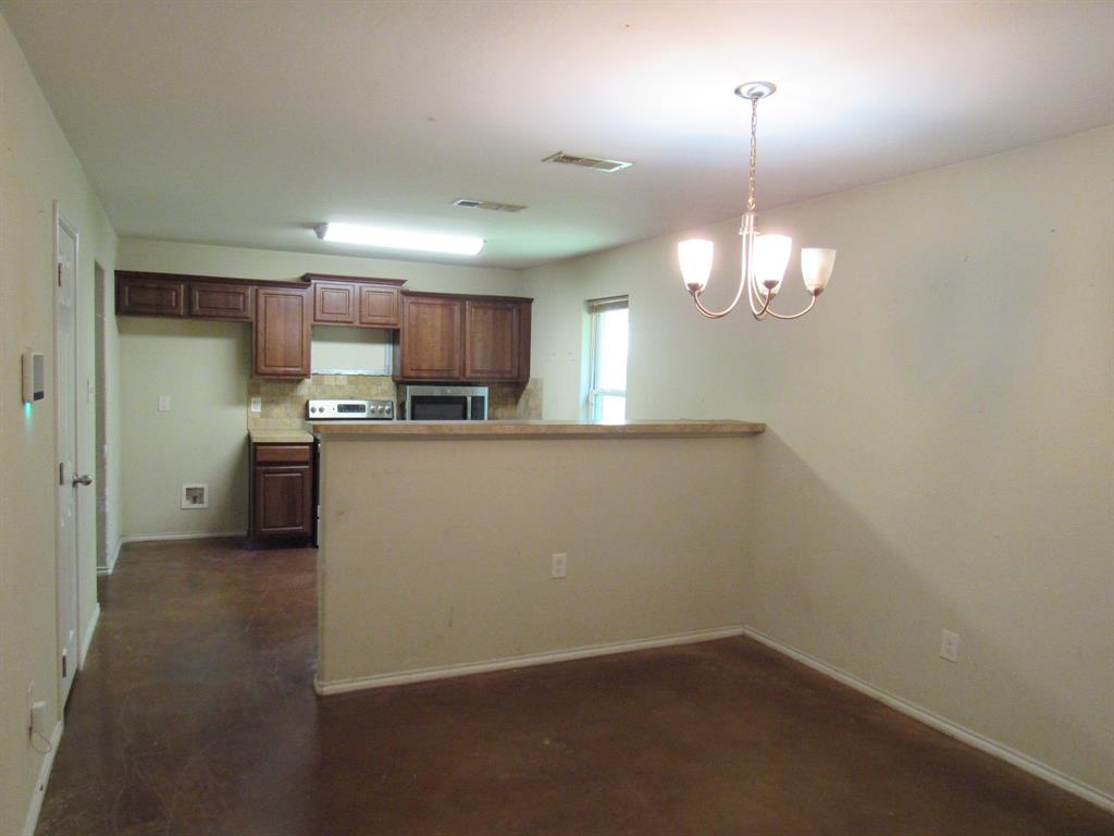 3011 Cricket Drive