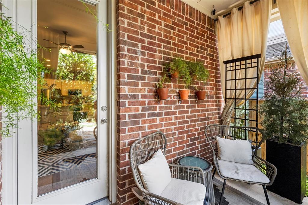 Barcelona Add Ph II - Residential Lease