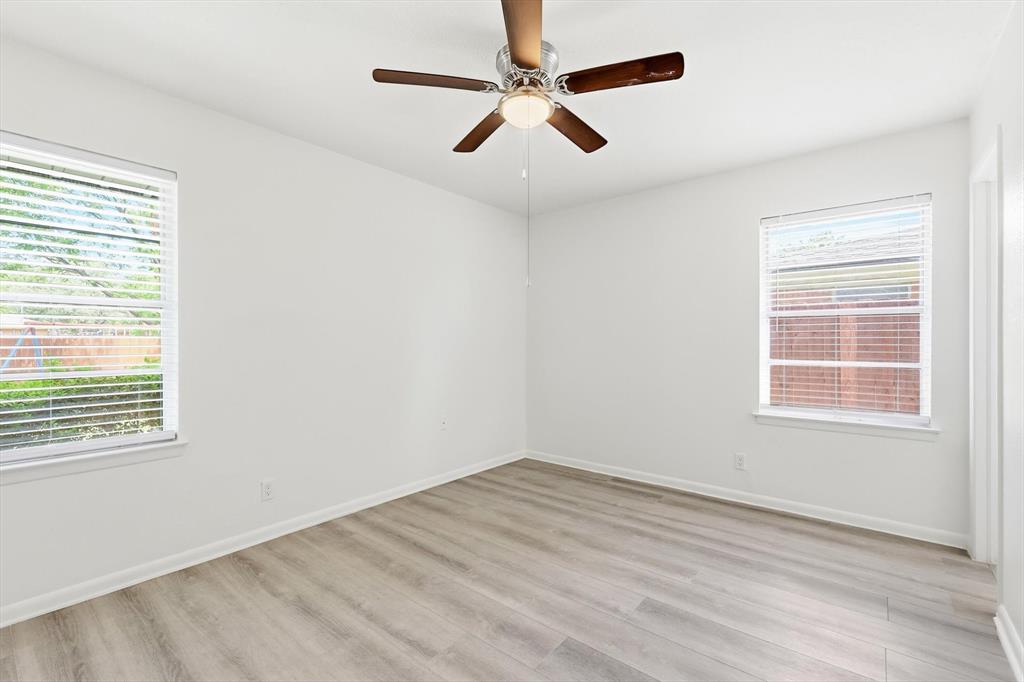Cloverdale 06 - Residential