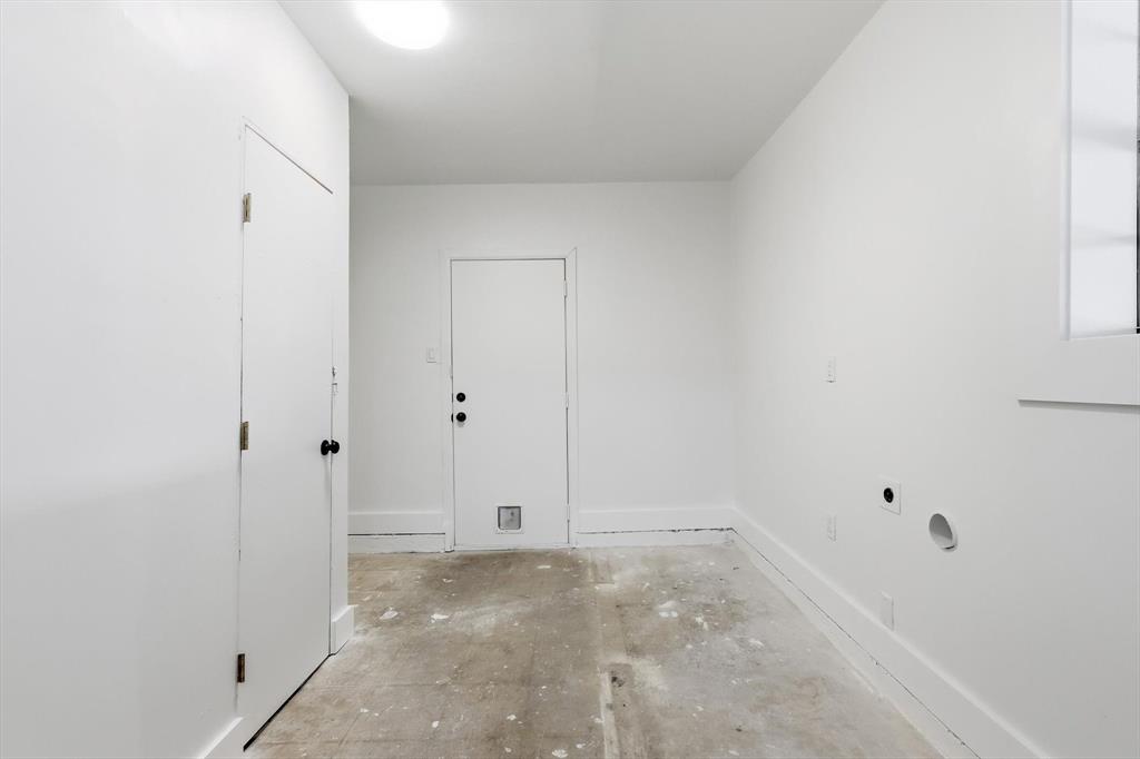 Cloverdale 06 - Residential