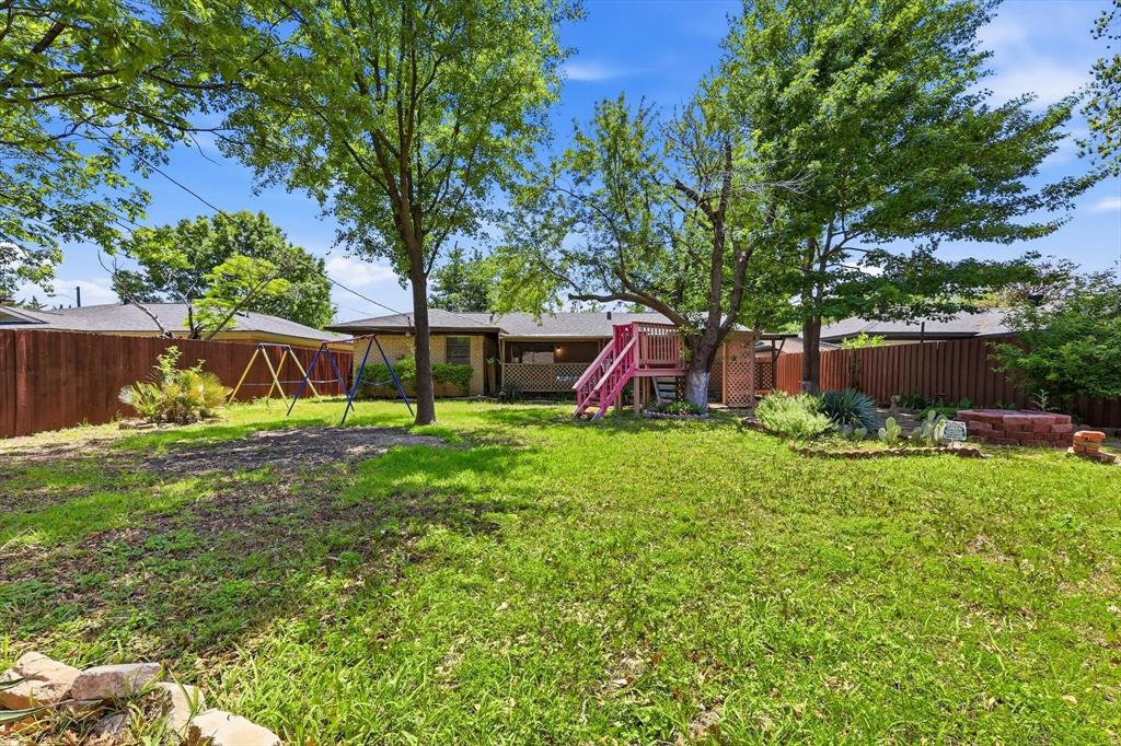 Cloverdale 06 - Residential