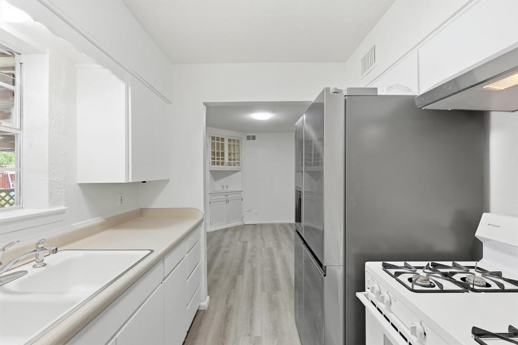 Cloverdale 06 - Residential