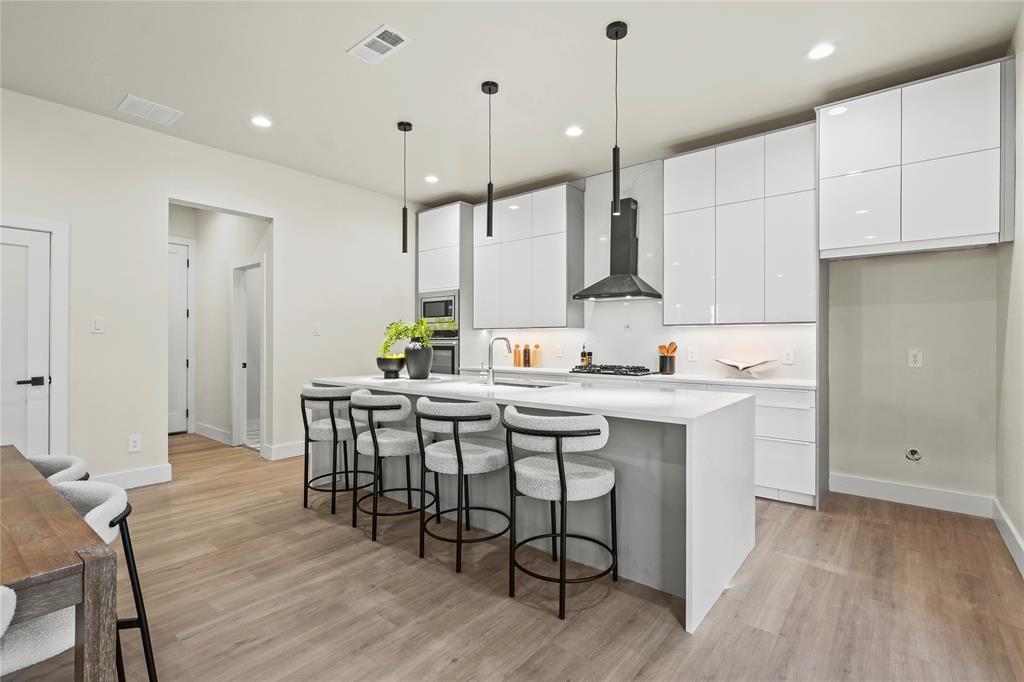 Rochester Park - Residential